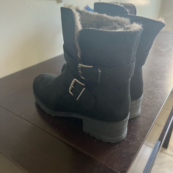 Brand new Winter Boots - Picture 2 of 5